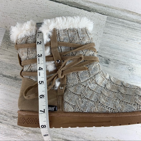 MUK LUKS Tan Grey Sweater Knit Booties Size 11 - Picture 8 of 10